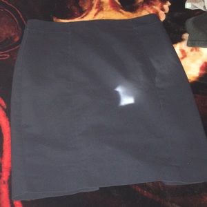 H&M’s professional skirt